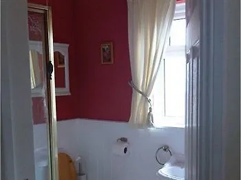 B&B Rescorla Farmhouse 3*