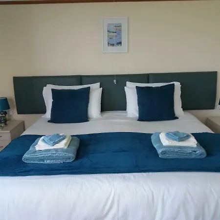 Rescorla Farmhouse B&B 3*